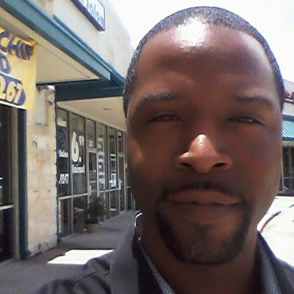 Meet your Posher, Grover - Picture 1 of 1